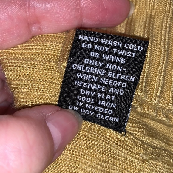 5/$25 Premise Mustard Yellow Open Duster Sweater Size Small - Picture 6 of 6